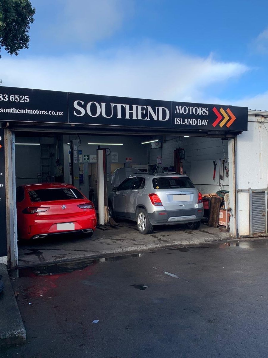 South End Motors shopfront signage